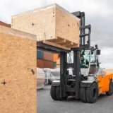 điều khiển xe nâng điện ngồi lái
