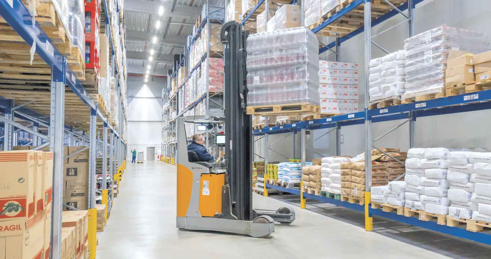 Xe nâng Still tầm cao (Reach Trucks)