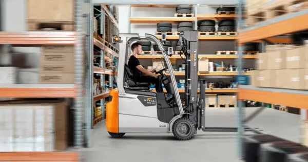 STILL Produkt RCE 15 20 Galerie 02 RCE 20 Einsatz 4K