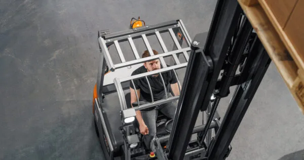 STILL Produkt RCE 15 20 Galerie 03 RCE 16P Einsatz 4K